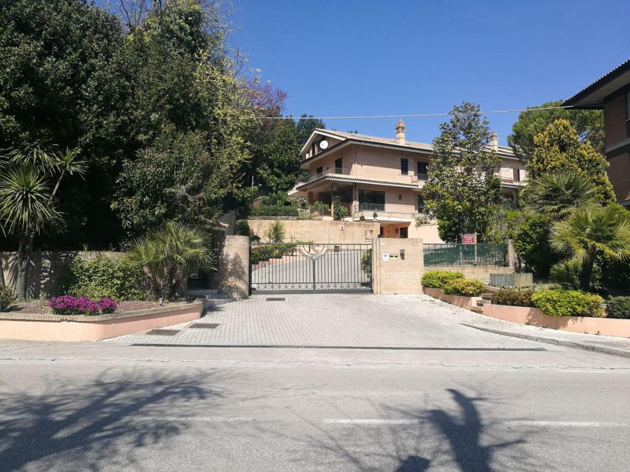 B&B La Casa Di Rita 波尔图圣乔治 外观 照片